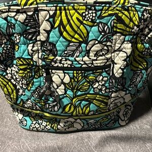 Vera Bradley quilted bag good condition